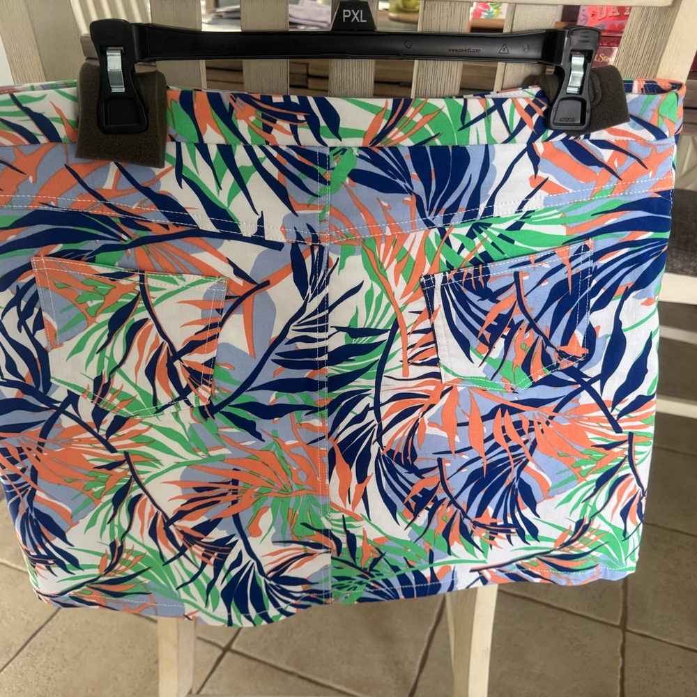 NWT Hearts of Palms Skort
